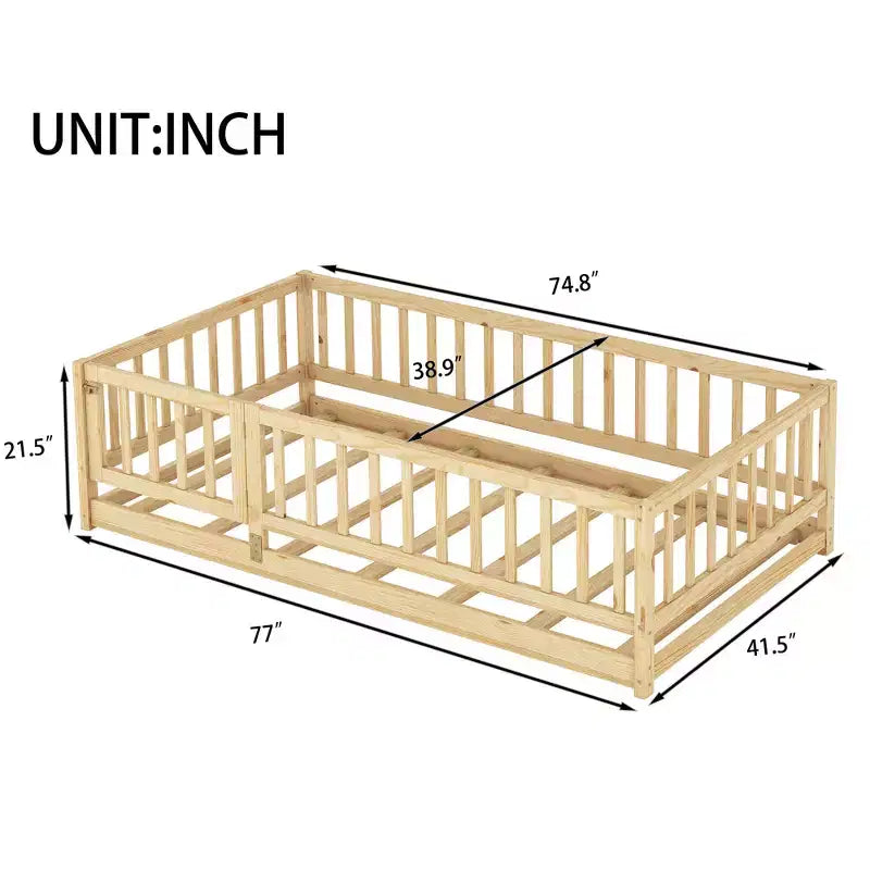 Lit au sol avec sommier à lattes, lit pour enfants en bois massif avec clôture et porte, lit sûr pour le jeu et le sommeil